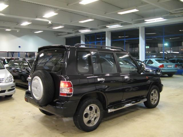 Fotky: Mitsubishi Pajero Pininfarina (foto, obrazky)