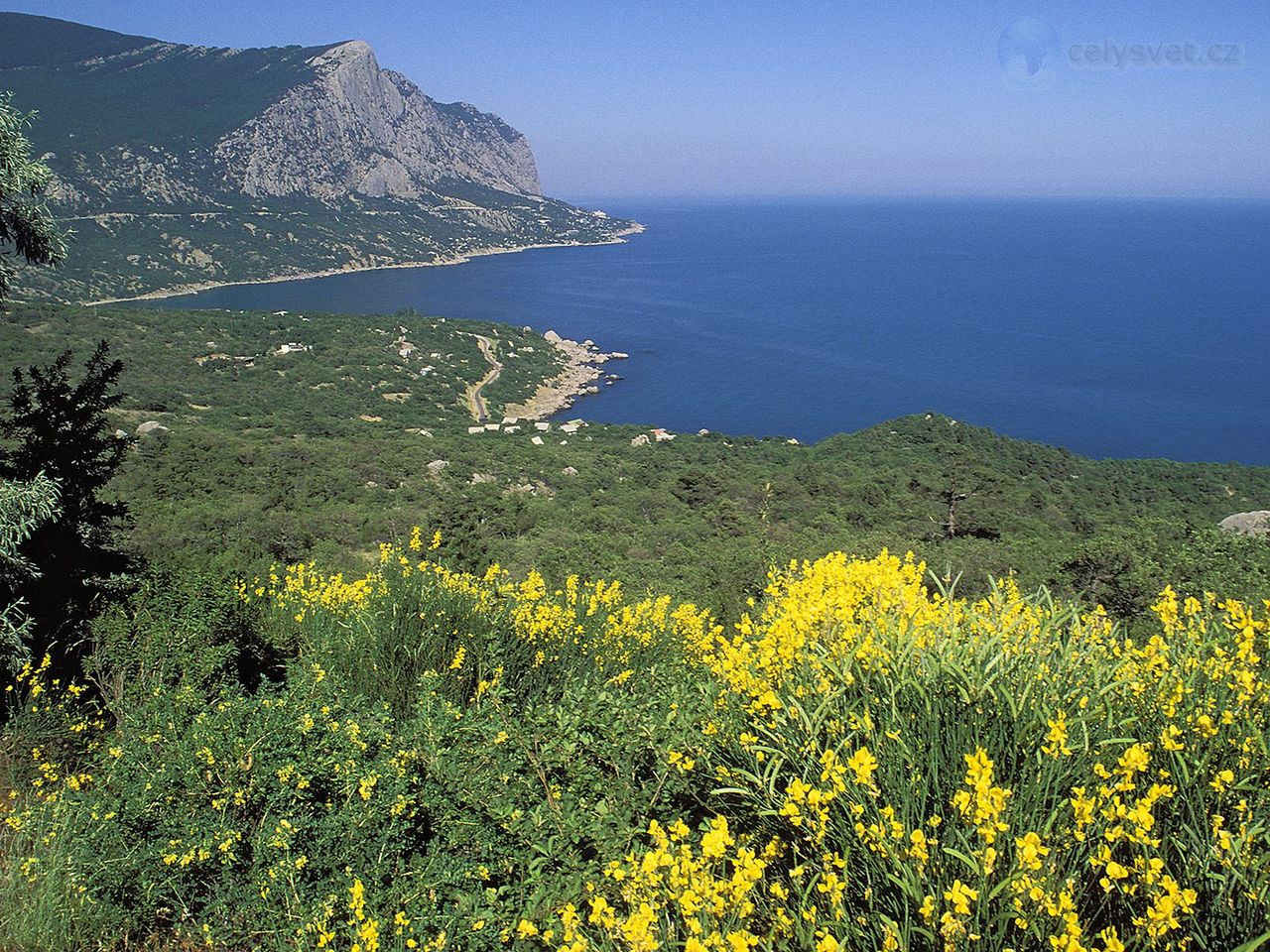 Foto: South Coast, Ukrainian Riviera On The Black Sea, Crimea, Ukraine