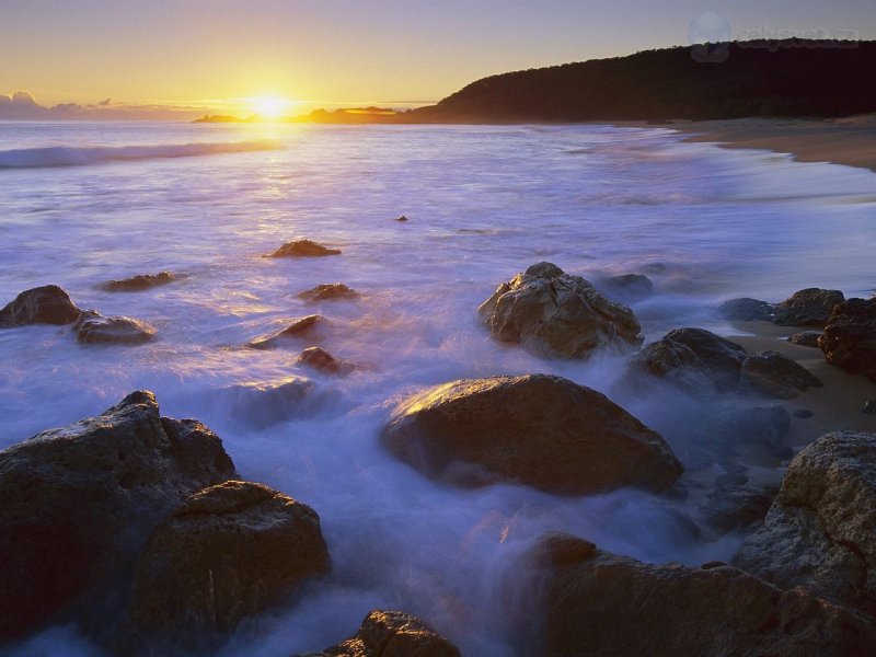 Foto: Rocky Seashore At Sunrise, Mimosa Rocks National Park, Australia